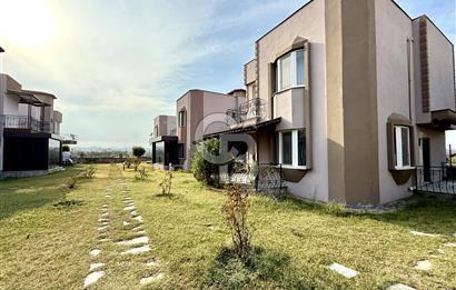 BALIKESİR ALTIEYLÜL PAMUKÇU TERMAL HAVUZLU TRİPLEKS VİLLA