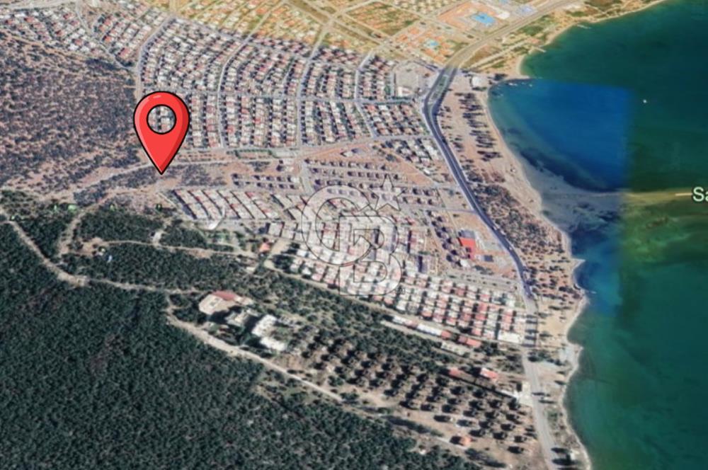 Didim Akbük'de Saplı Ada Manzaralı Villa Arsası