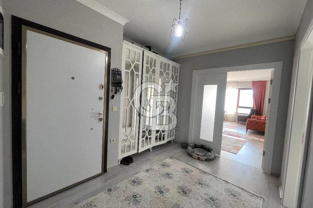 BOSTANCI MAHALLESİN'DE GENİŞ, DOĞA VE DENİZ MANZARALI LÜX DAİRE