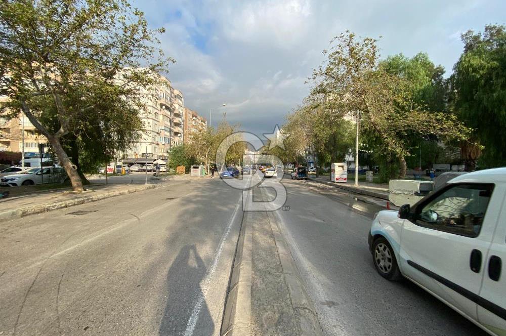 MUSELAND'DAN CADDE ÜZERİ KÖŞE KONUMLU SATILIK 1+1 OFİS