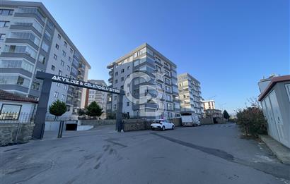 BOSTANCI MAHALLESİN'DE GENİŞ, DOĞA VE DENİZ MANZARALI LÜX DAİRE