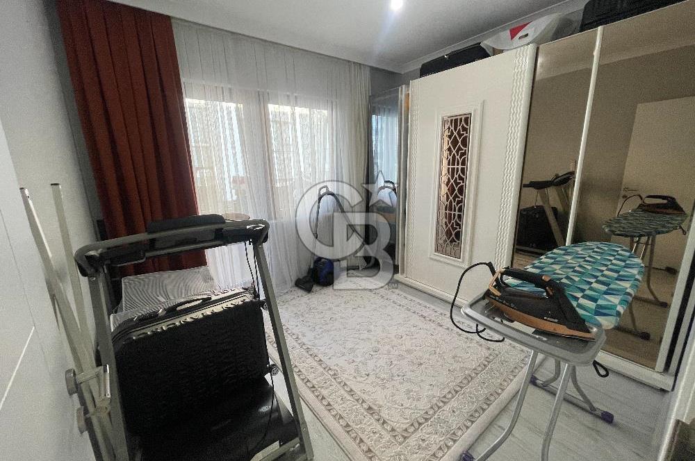 BOSTANCI MAHALLESİN'DE GENİŞ, DOĞA VE DENİZ MANZARALI LÜX DAİRE