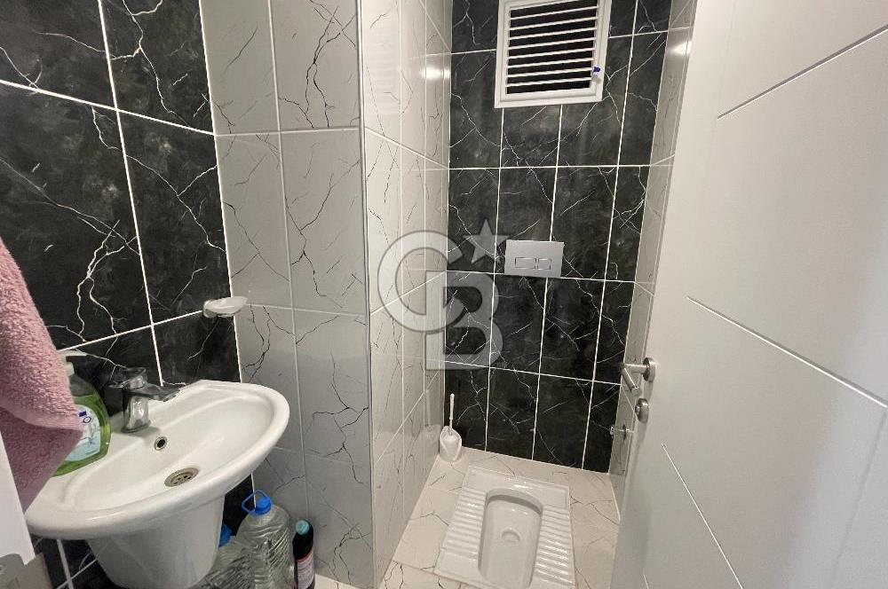 BOSTANCI MAHALLESİN'DE GENİŞ, DOĞA VE DENİZ MANZARALI LÜX DAİRE