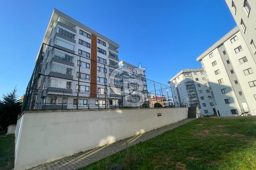 BOSTANCI MAHALLESİN'DE GENİŞ, DOĞA VE DENİZ MANZARALI LÜX DAİRE