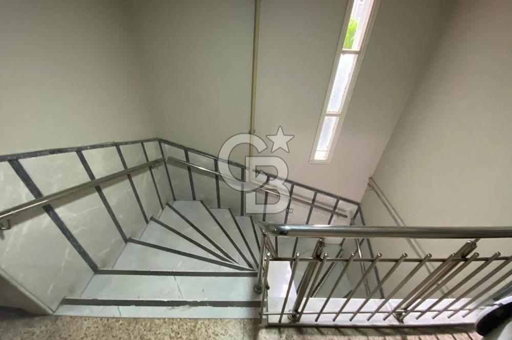 MUSELAND'DAN CADDE ÜZERİ KÖŞE KONUMLU SATILIK 1+1 OFİS