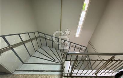 MUSELAND'DAN CADDE ÜZERİ KÖŞE KONUMLU SATILIK 1+1 OFİS