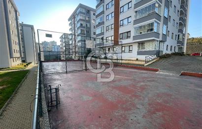 BOSTANCI MAHALLESİN'DE GENİŞ, DOĞA VE DENİZ MANZARALI LÜX DAİRE