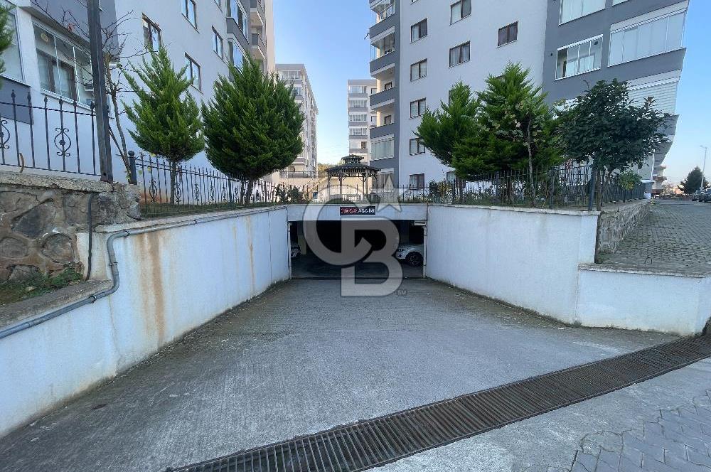 BOSTANCI MAHALLESİN'DE GENİŞ, DOĞA VE DENİZ MANZARALI LÜX DAİRE