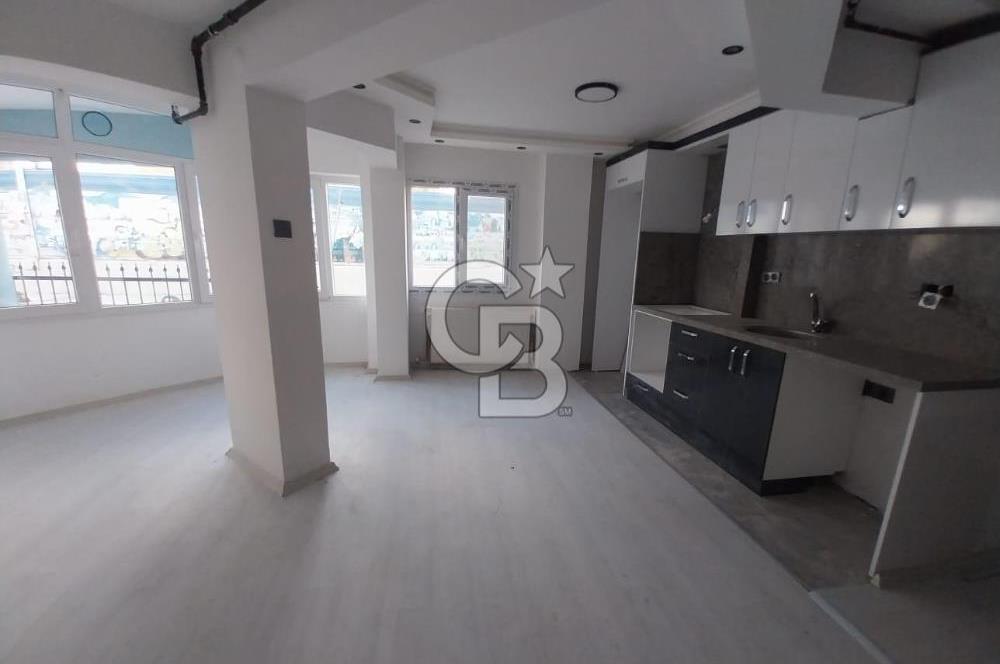 MUSELAND'DAN CADDE ÜZERİ KÖŞE KONUMLU SATILIK 2+1 DAİRE