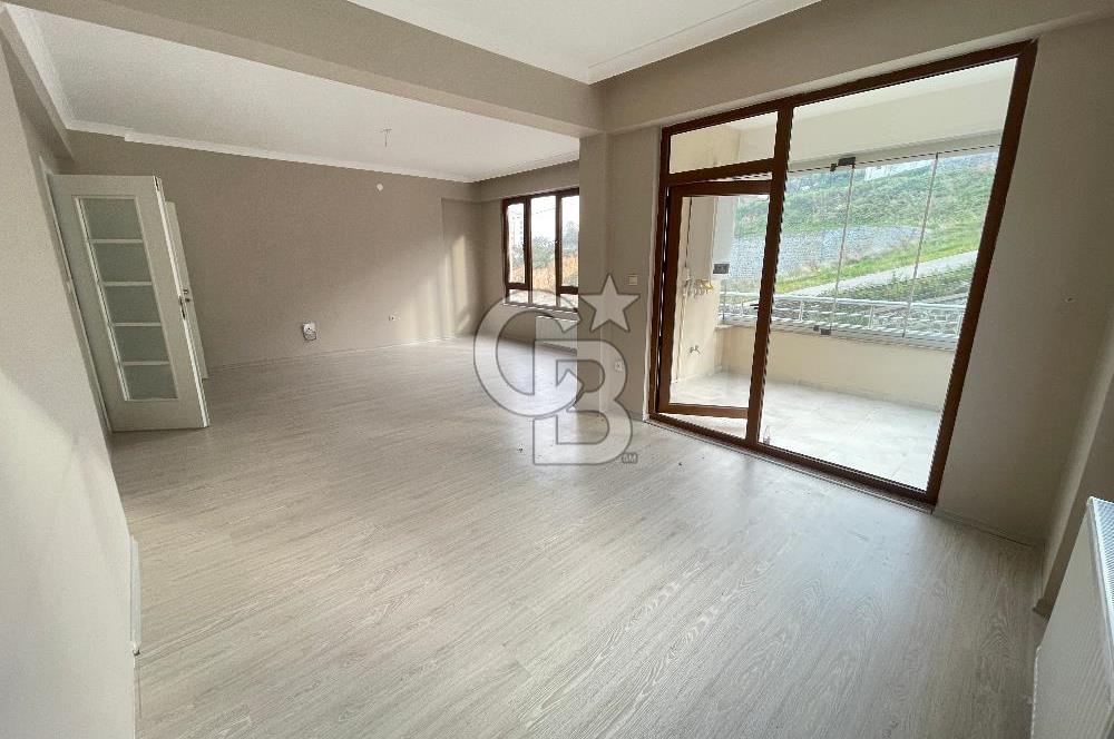 KAŞÜSTÜ MAH. GENİŞ FERAH SİTE İÇERİSİNDE SATILIK DAİRE