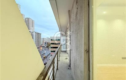 ESENYURT MEYDAN ELIT PALACE'DA 1+1 BÜYÜK TİP SATILIK DAİRE