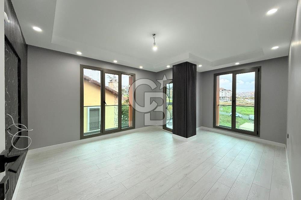 KAVAKLI YAŞAM VADİSİNDE DUBLEKS / SIFIR SATILIK 4+2 DAİRE