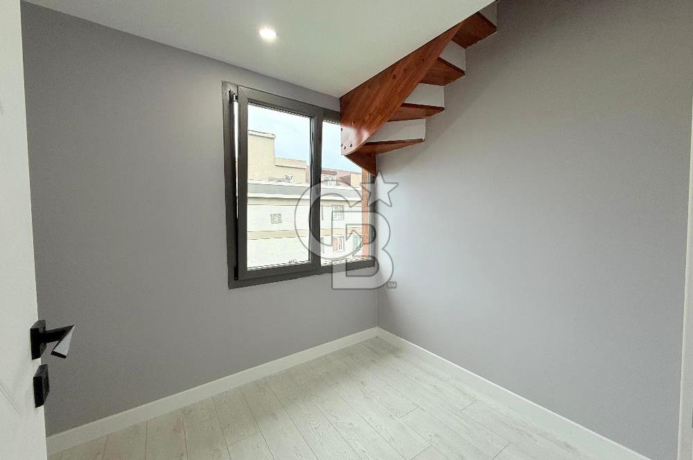 KAVAKLI YAŞAM VADİSİNDE DUBLEKS / SIFIR SATILIK 4+2 DAİRE