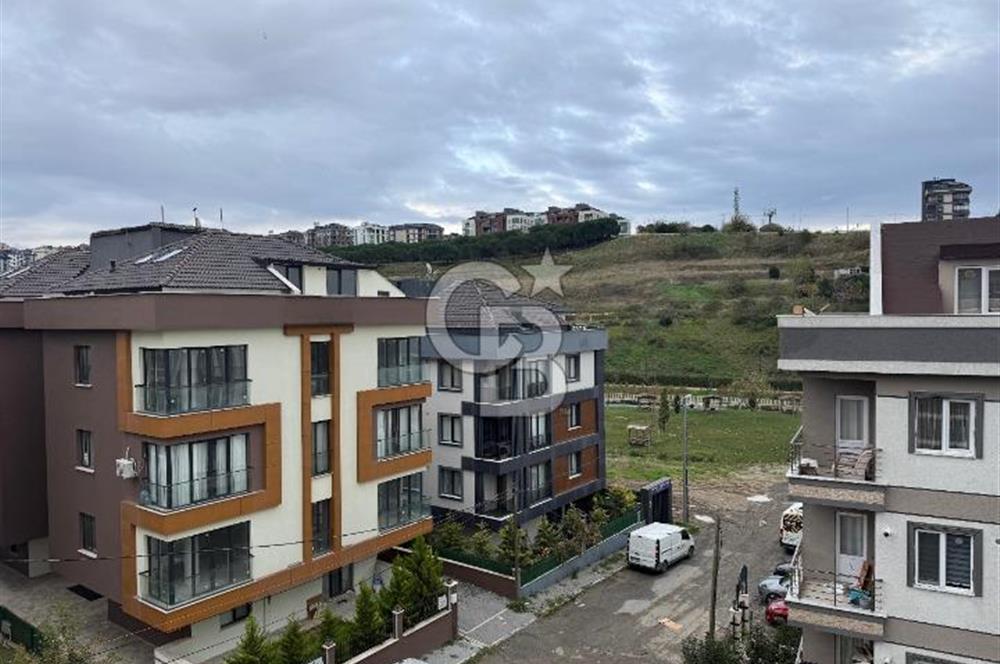 KAVAKLI YAŞAM VADİSİNDE MÜSTAKİL BAHÇELİ SATILIK SIFIR 1+1 DAİRE