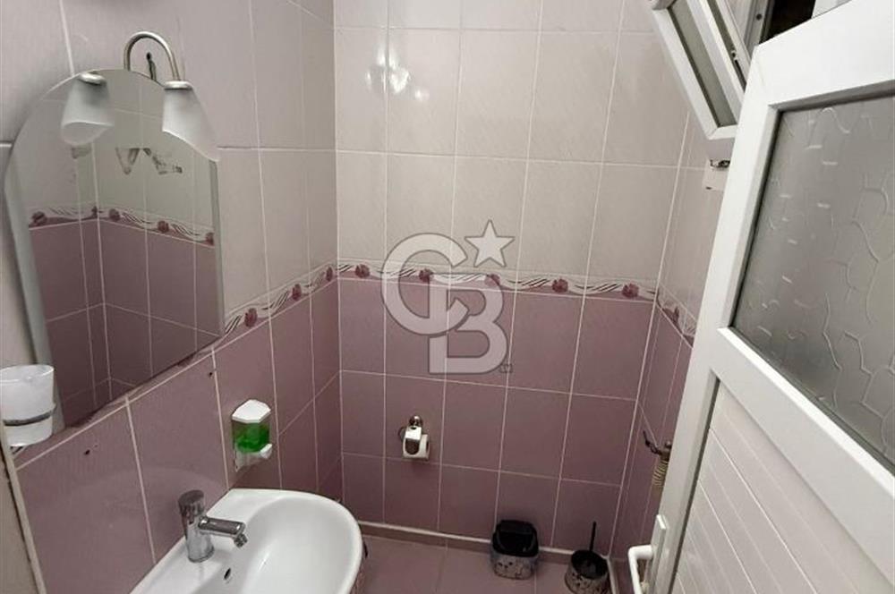 AKDENİZ YENİMAHALLE'DE SATILIK 3+1 DAİRE