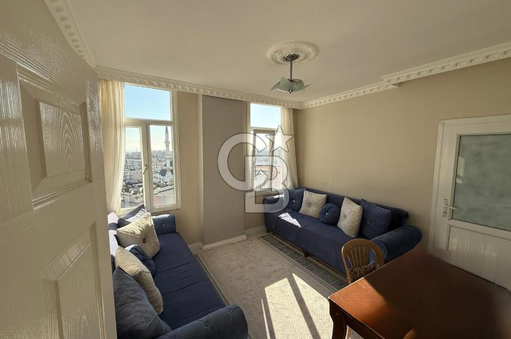 AKDENİZ YENİMAHALLE'DE SATILIK 3+1 DAİRE