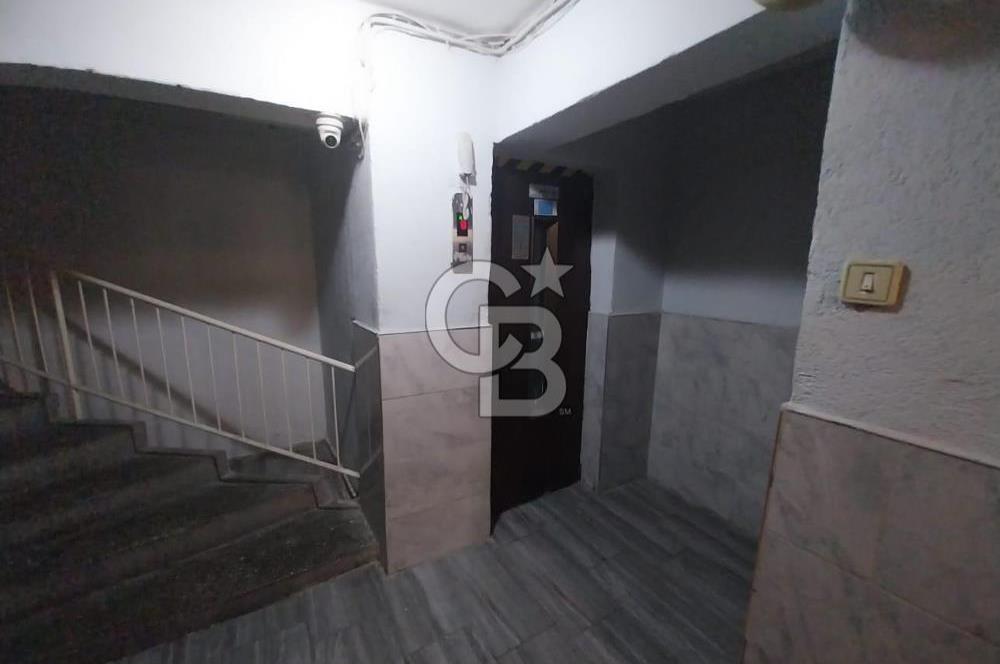 MUSELAND'DAN CADDE ÜZERİ KÖŞE KONUMLU SATILIK 2+1 DAİRE