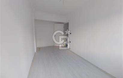 MUSELAND'DAN CADDE ÜZERİ KÖŞE KONUMLU SATILIK 2+1 DAİRE