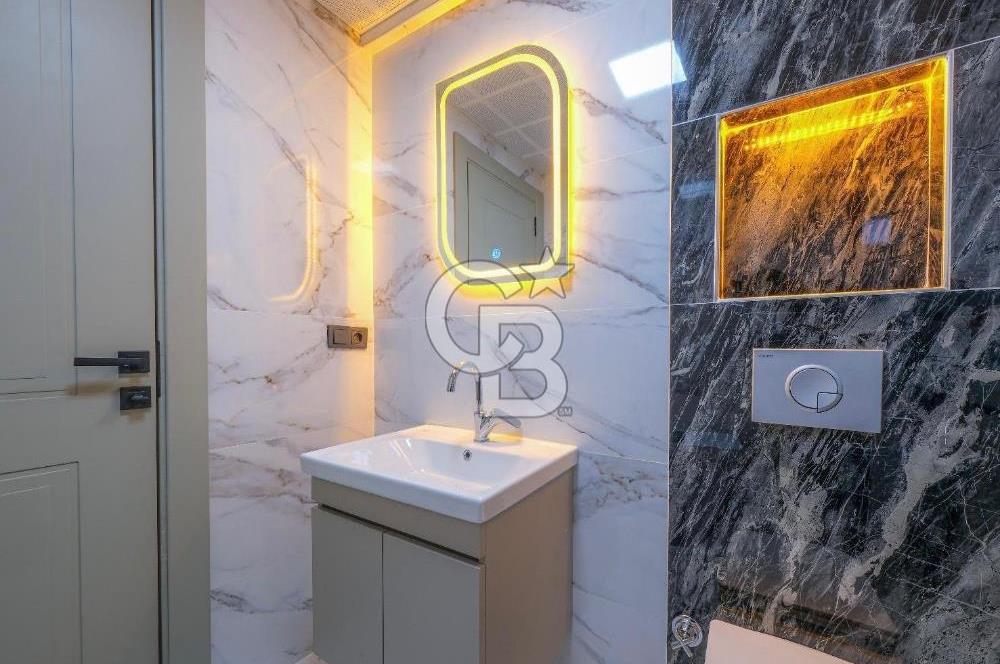 Manisa Bağyolu'nda Site İçinde Havuzlu Villa