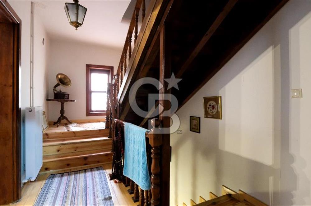 Pursaklar Yeşilyurt'ta Geniş Peyzajlı 3+1 Villa