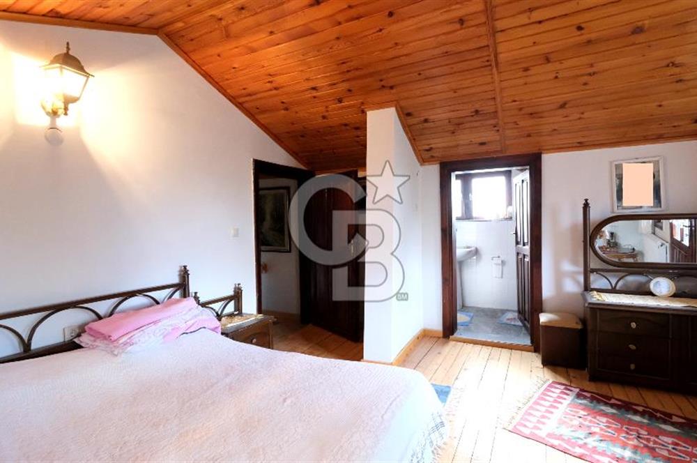 Pursaklar Yeşilyurt'ta Geniş Peyzajlı 3+1 Villa