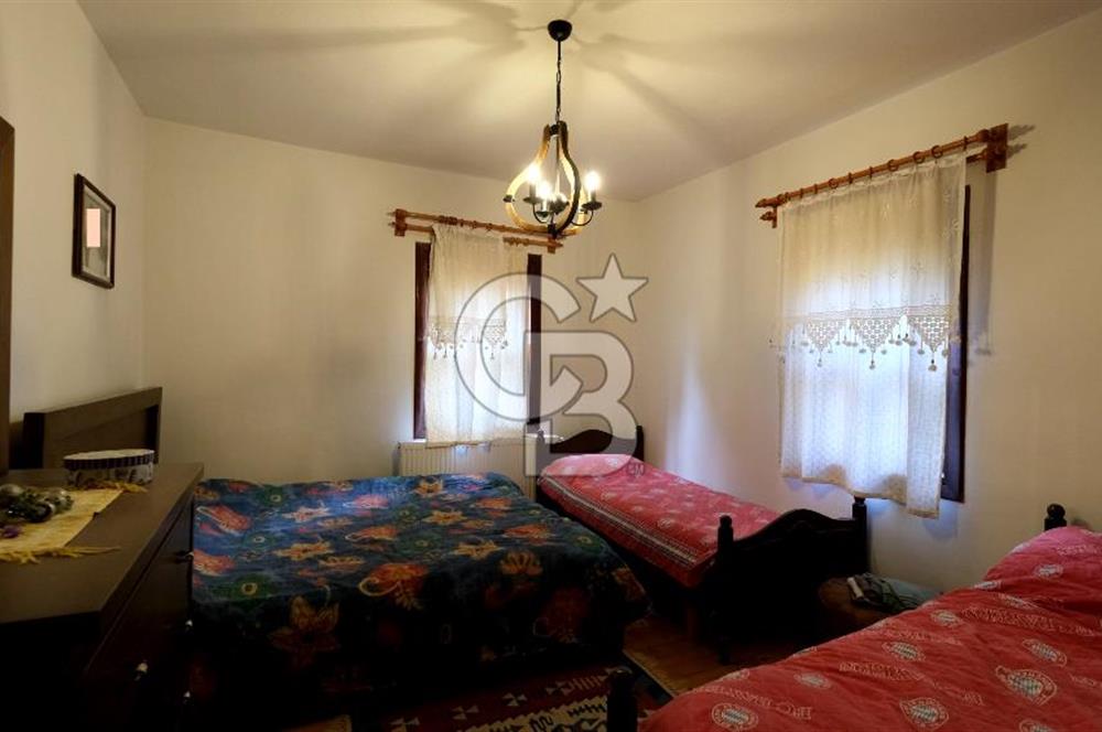 Pursaklar Yeşilyurt'ta Geniş Peyzajlı 3+1 Villa