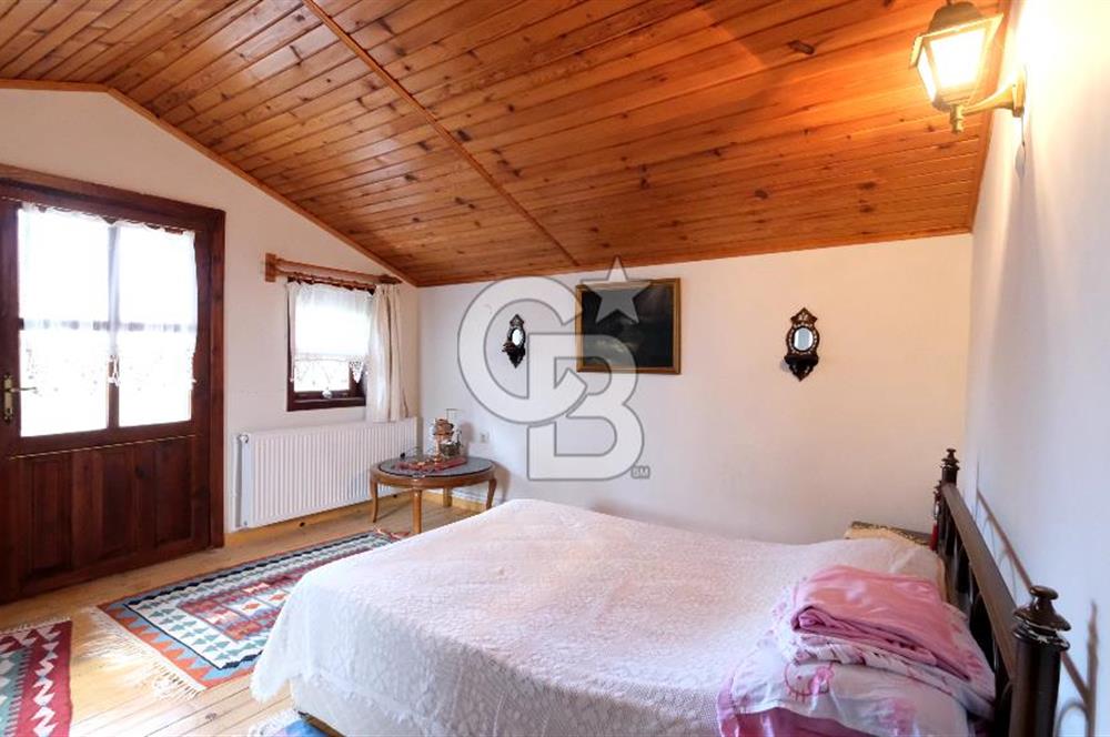 Pursaklar Yeşilyurt'ta Geniş Peyzajlı 3+1 Villa