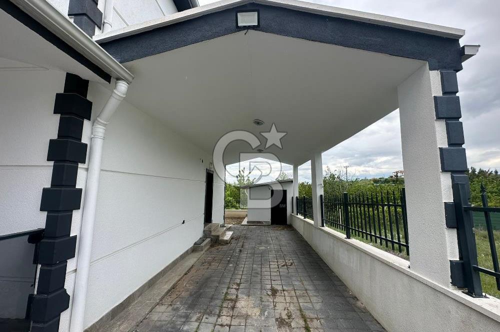 SİRKELİ DE YATIRIMIN ALTIN NOKTASI HAVUZLU SATILIK VİLLA