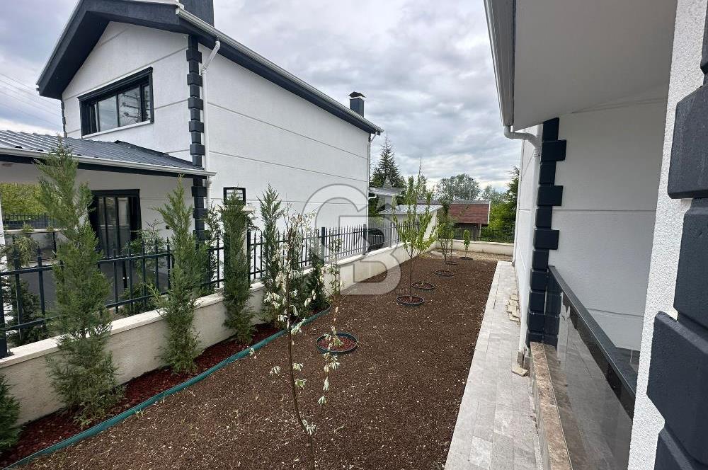 SİRKELİ DE YATIRIMIN ALTIN NOKTASI HAVUZLU SATILIK VİLLA