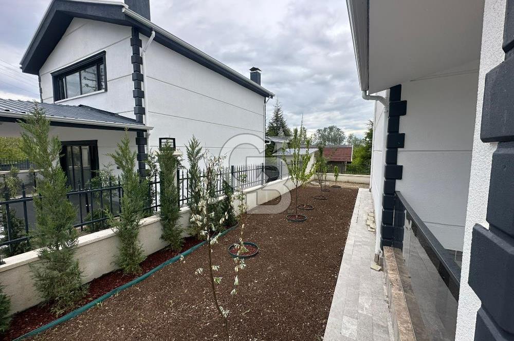 SİRKELİ DE YATIRIMIN ALTIN NOKTASI HAVUZLU SATILIK VİLLA