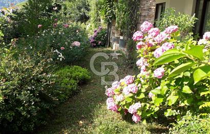 Sapanca Mahmudiye'de Eşyalı, Eşsiz Manzaralı Villa