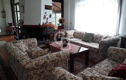 Sapanca Mahmudiye'de Eşyalı, Eşsiz Manzaralı Villa