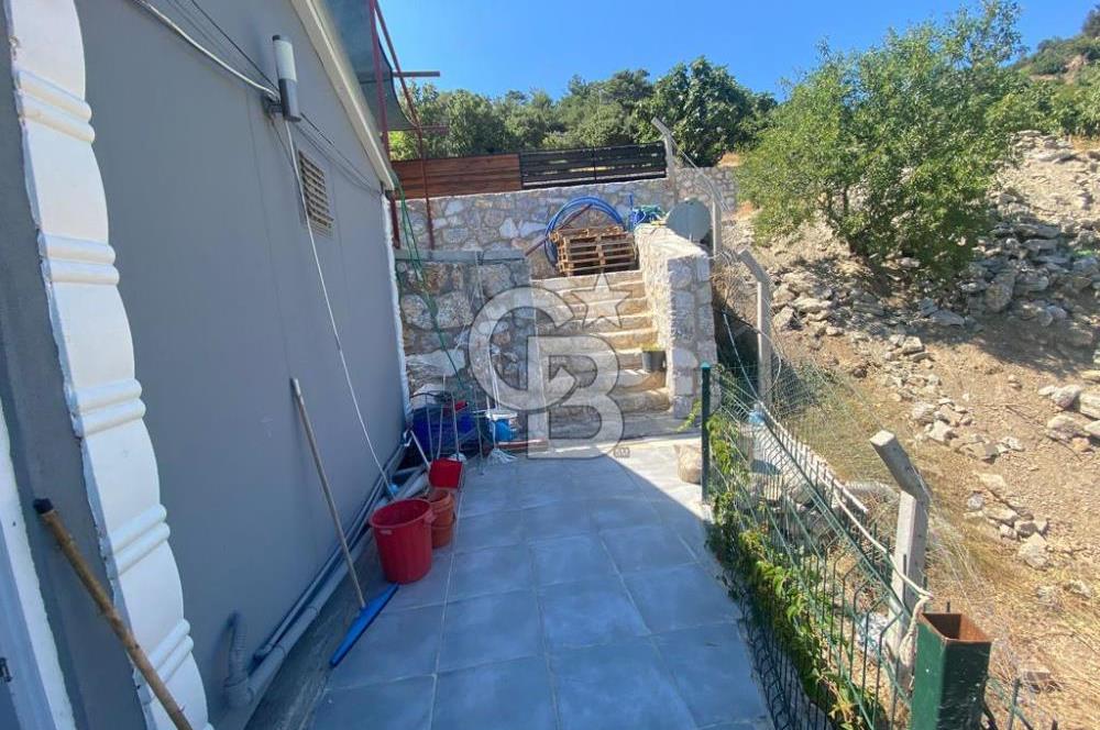 Güzelbahçe'de Satılık Prefabrik Doğa İçerisinde Dağ Evi