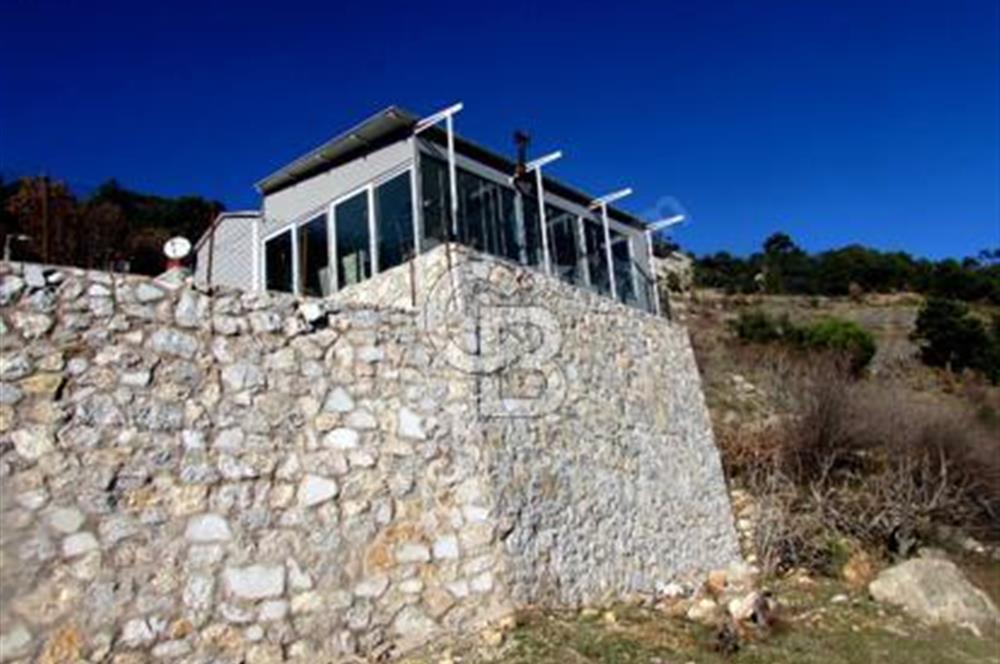 Güzelbahçe'de Satılık Prefabrik Doğa İçerisinde Dağ Evi