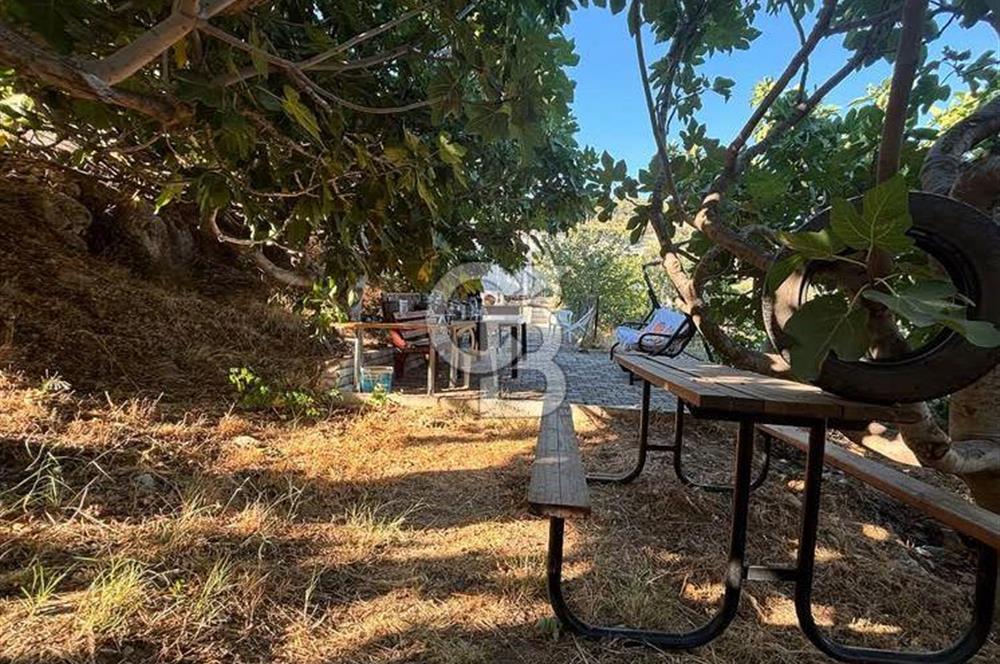 Güzelbahçe'de Satılık Prefabrik Doğa İçerisinde Dağ Evi