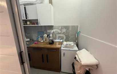 Üçkuyular Fahrettin Altay’da Tadilatlı 45 m² Kiralık Dükkan