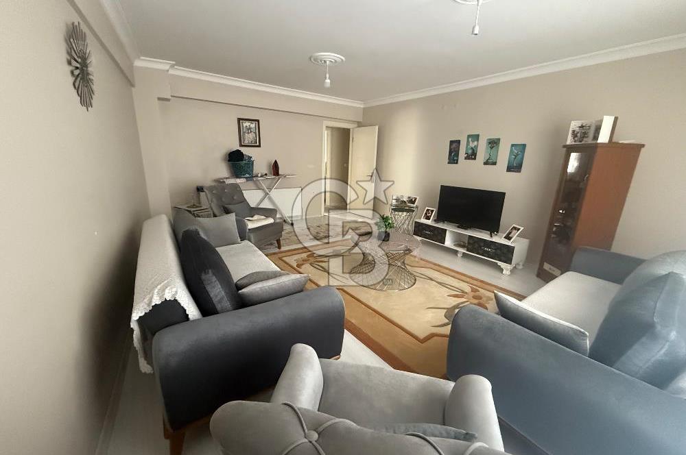 Üzümcü Okuluna 50 m – Metro ve Hastane Yakınında 165 m² Ferah 3+1