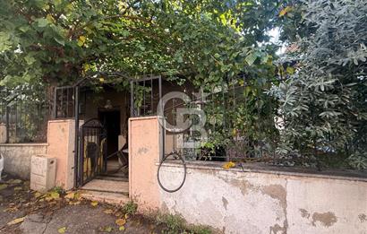 Bornova Kızılay mah Satılık  2+1 Müstakil  Ev 