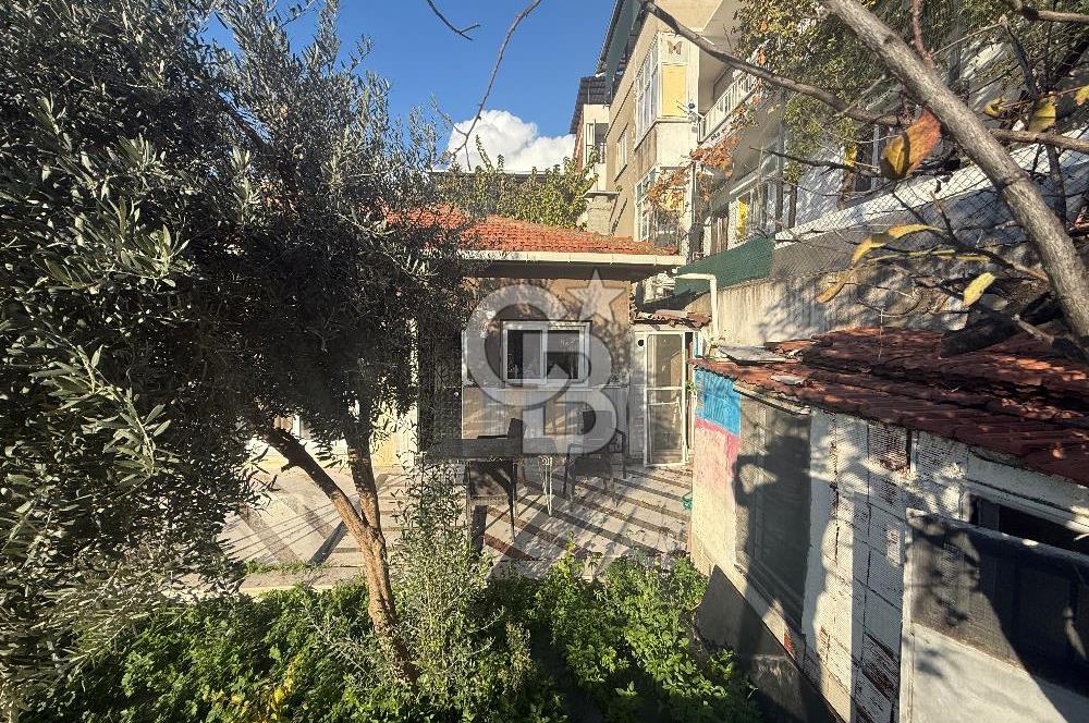 Bornova Kızılay mah Satılık  2+1 Müstakil  Ev 