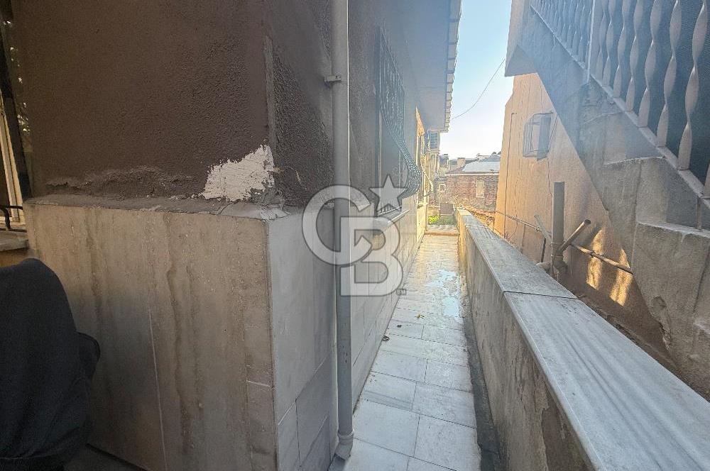 Bornova Kızılay mah Satılık  2+1 Müstakil  Ev 