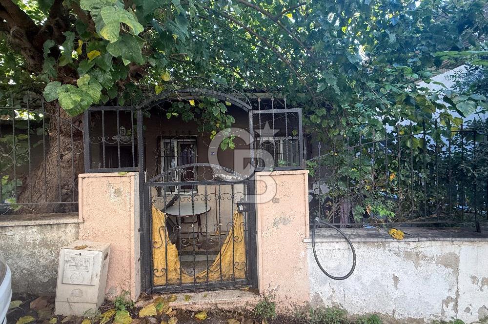 Bornova Kızılay mah Satılık  2+1 Müstakil  Ev 