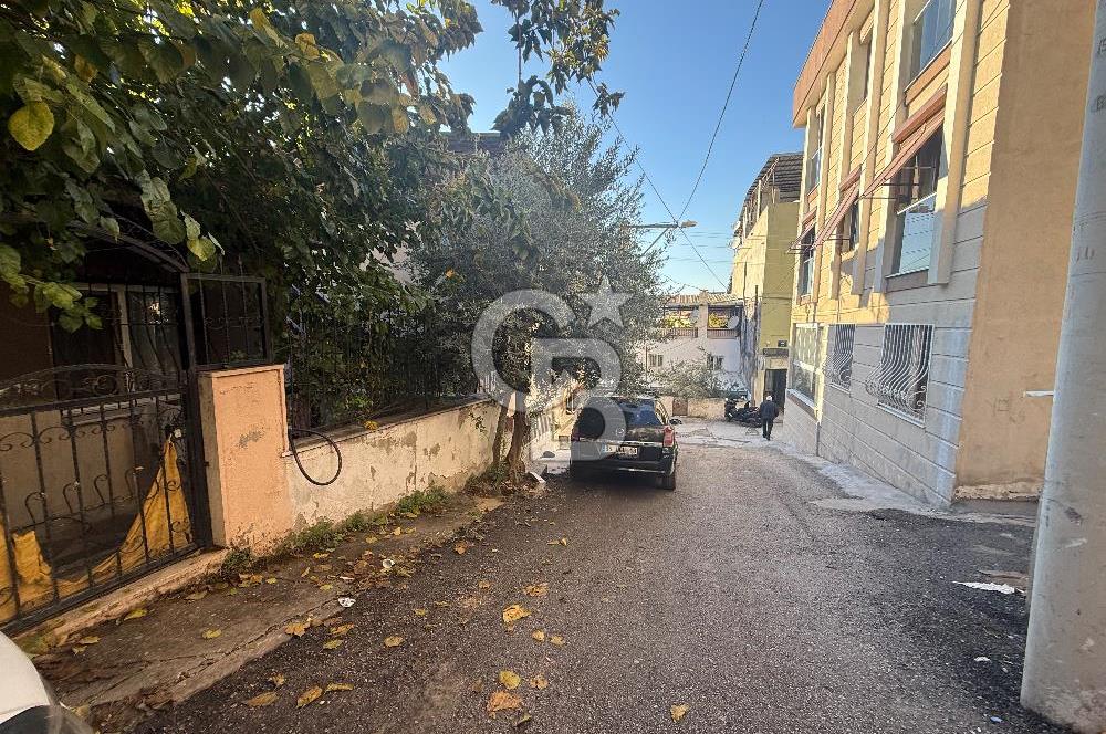 Bornova Kızılay mah Satılık  2+1 Müstakil  Ev 