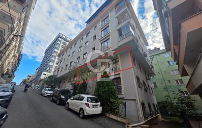 Maltepe Fındıklı Mahallesi'nde, Merkezi Konumda 2+1 Daire