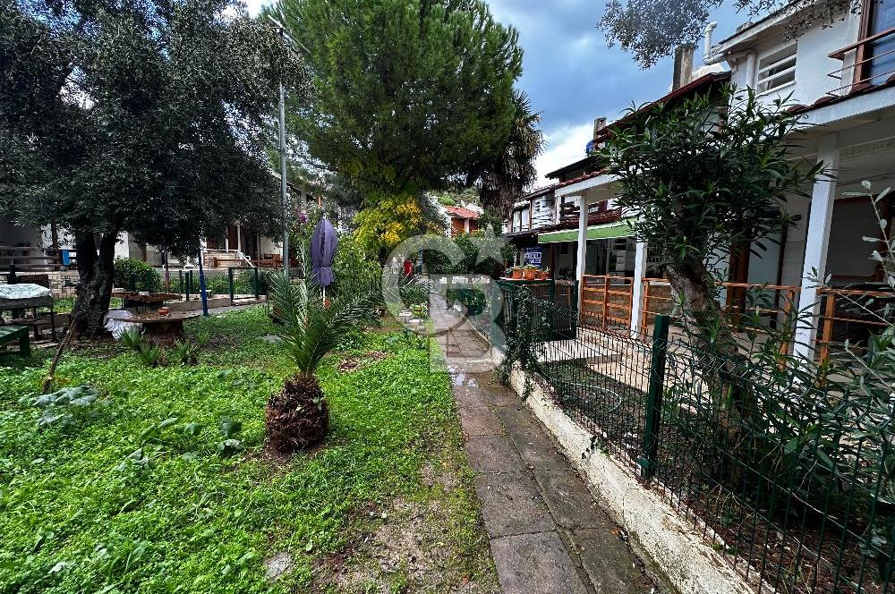 URLA BALIKLIOVA YUVAKENT SİTESİNDE 3+1 SATILIK VİLLA