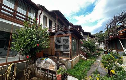 URLA BALIKLIOVA YUVAKENT SİTESİNDE 3+1 SATILIK VİLLA