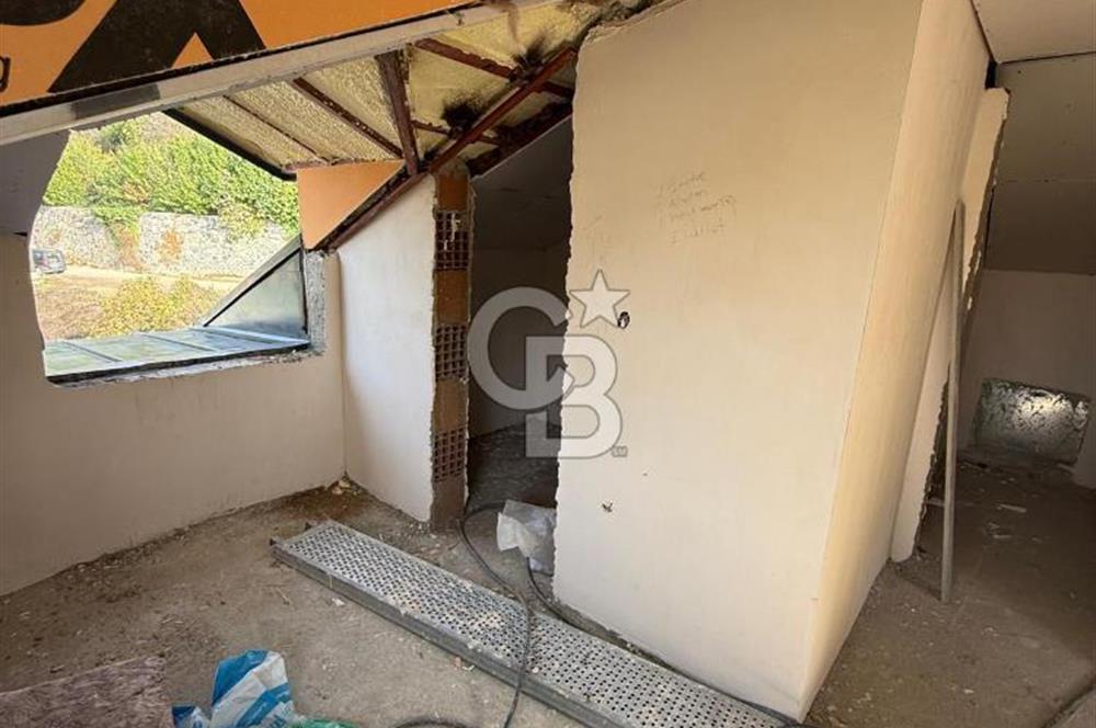 BEYKOZ ÇAVUŞBAŞINDA 6+2 SATILIK VİLLA