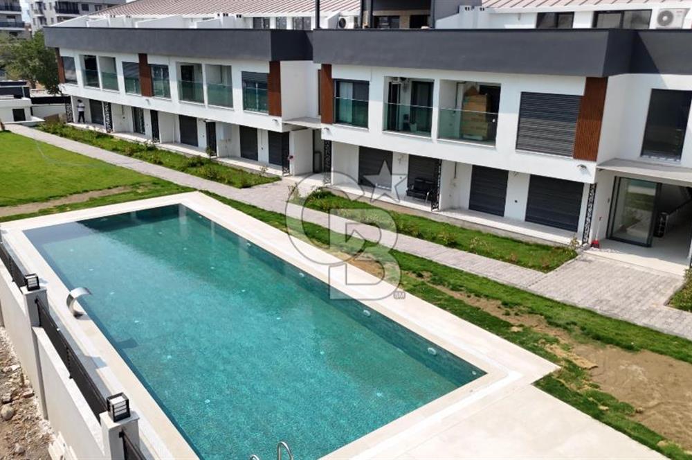 Bornova Garden’da Bahçe Kullanımlı 1+1 – Havuzlu & Güvenlikli Site