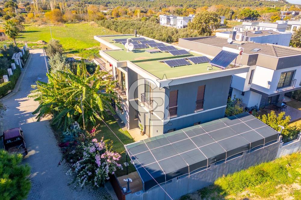 GÜZELBAHÇE YELKİ'DE SATILIK LÜKS VİLLA