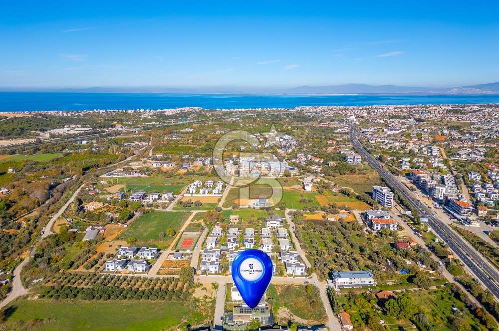 GÜZELBAHÇE YELKİ'DE SATILIK LÜKS VİLLA