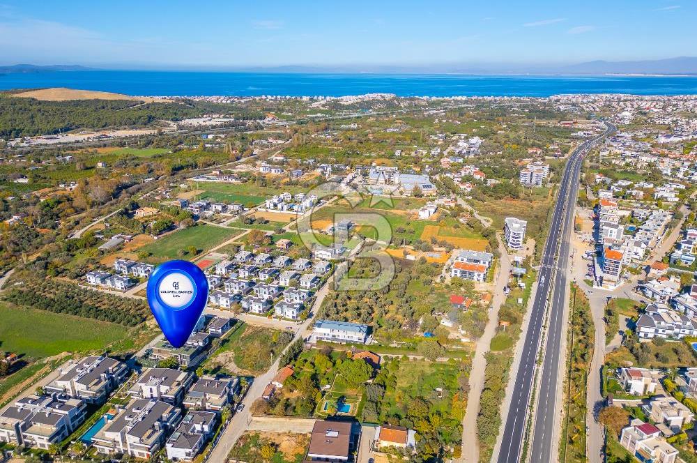 GÜZELBAHÇE YELKİ'DE SATILIK LÜKS VİLLA